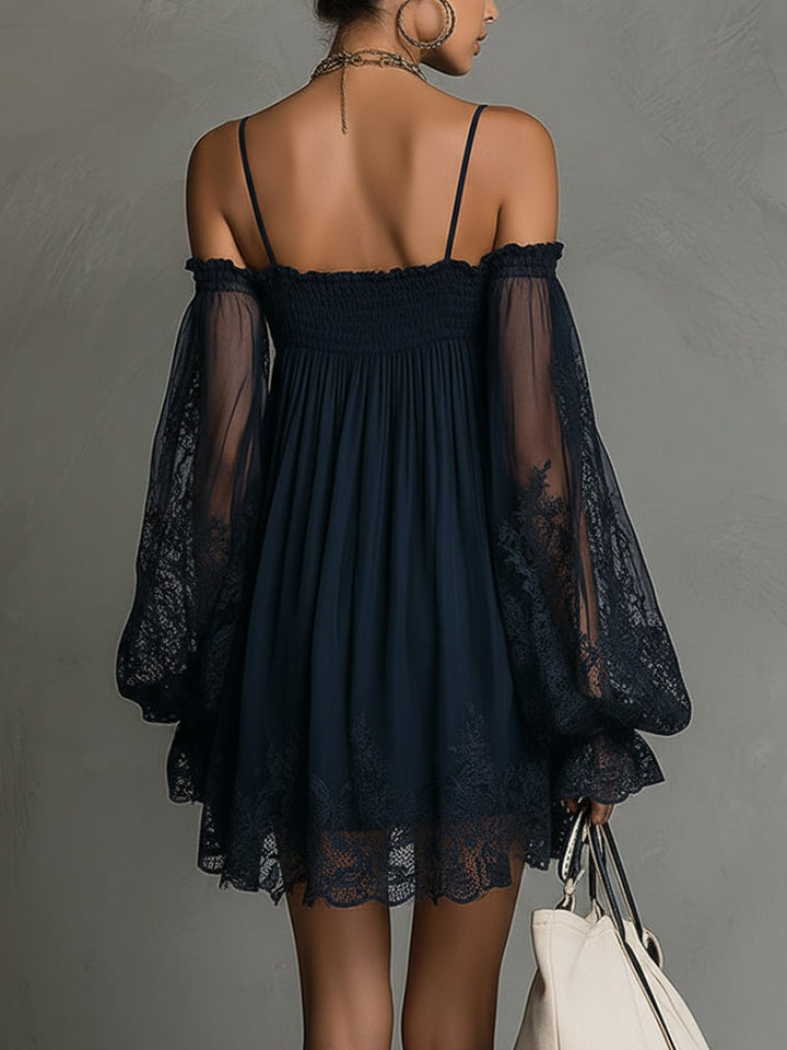 Noemi | Marineblaues Chiffon-Minikleid