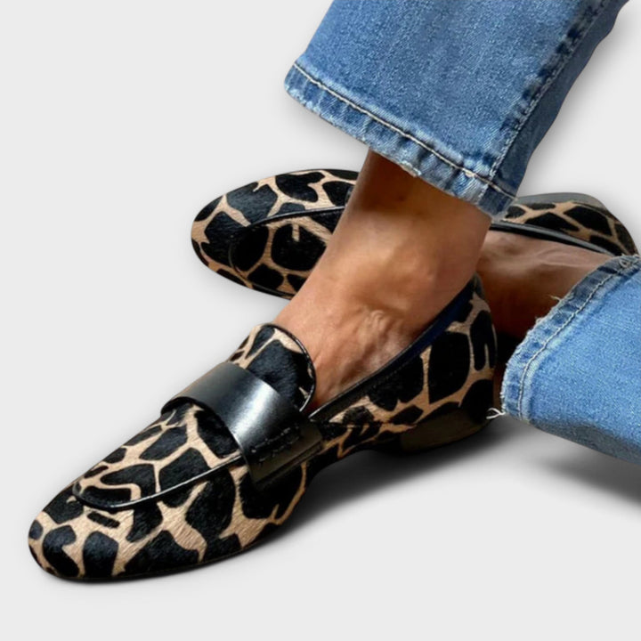 Paula - Scharfer Stil Loafer