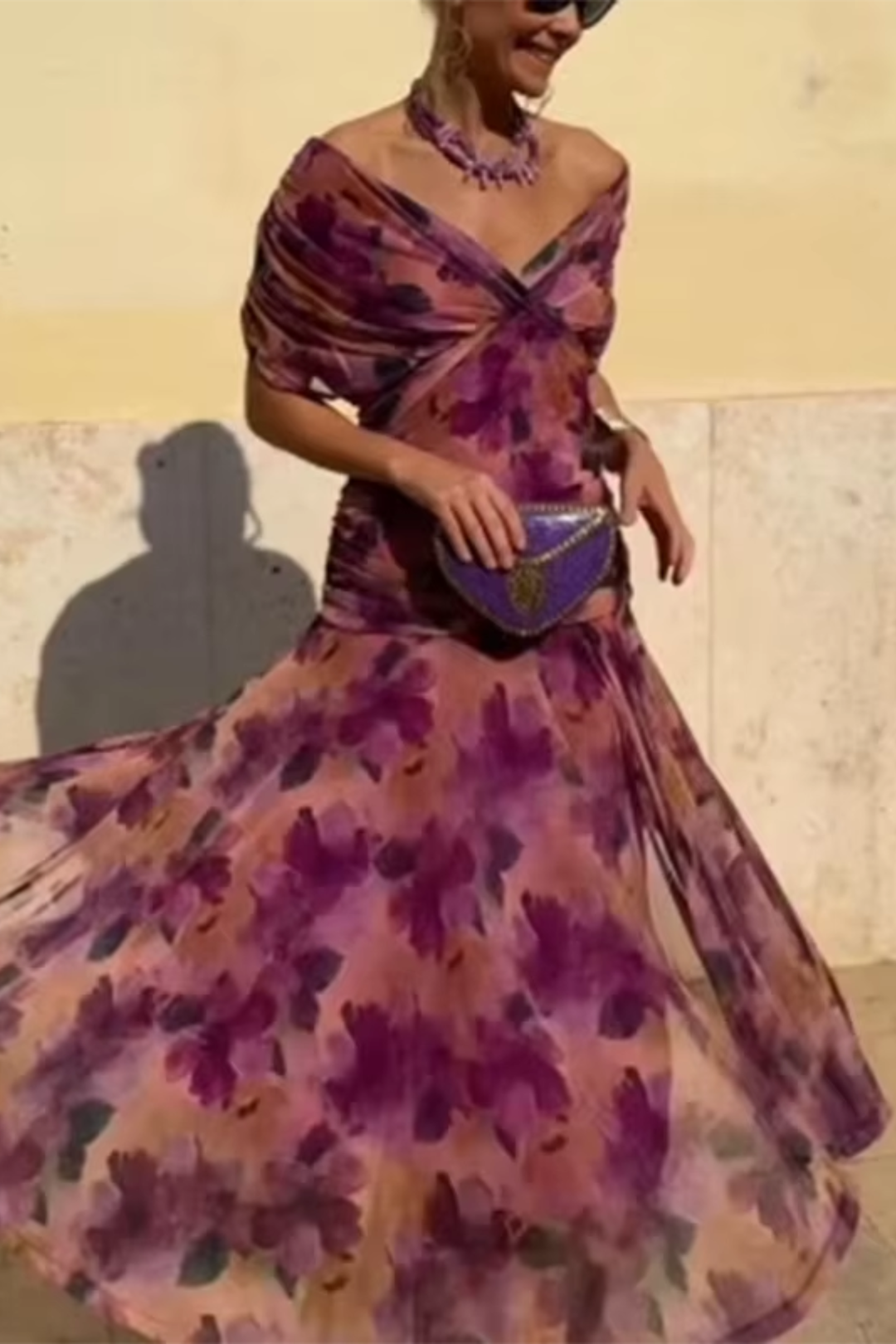 Valentina | V-Ausschnitt Maxikleid