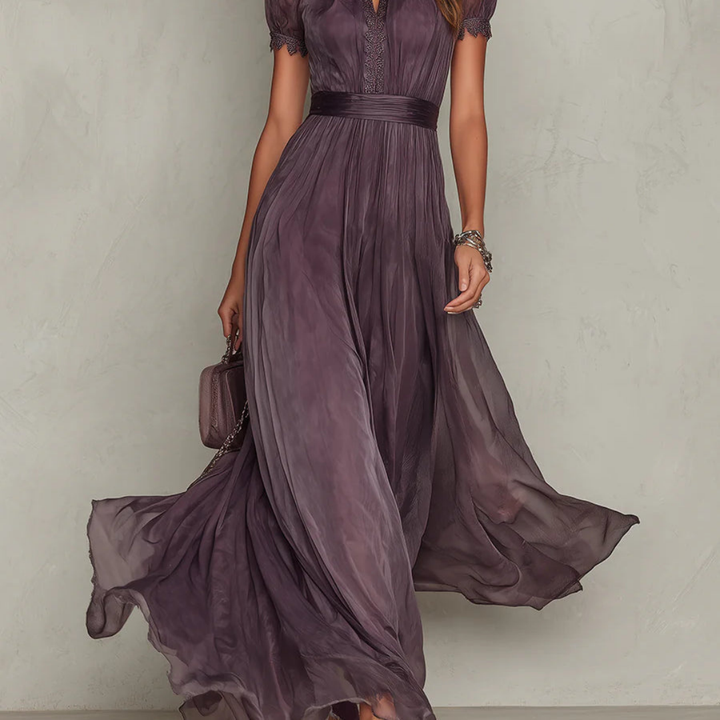 Vivienne | Maxikleid mit Spitzenbesatz aus Chiffon