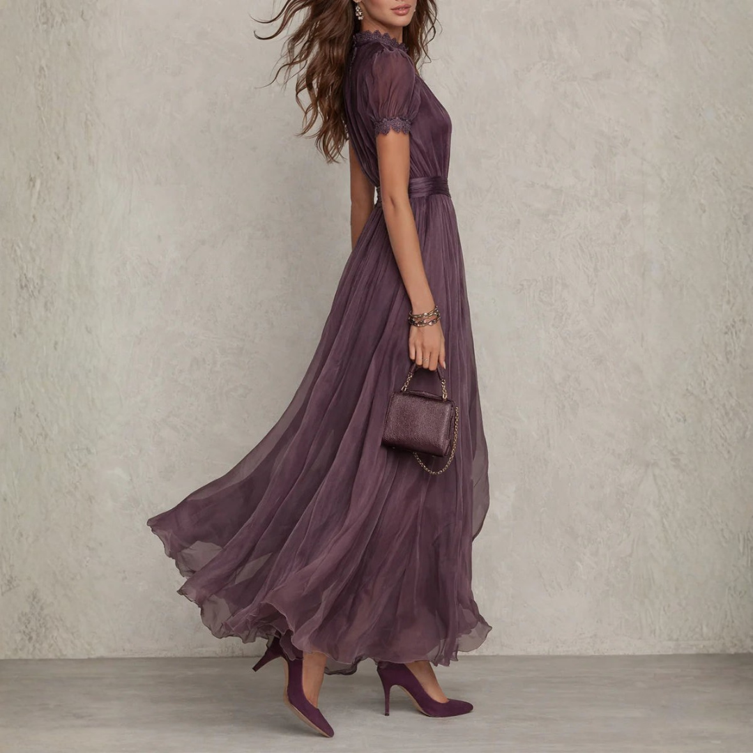 Vivienne | Maxikleid mit Spitzenbesatz aus Chiffon