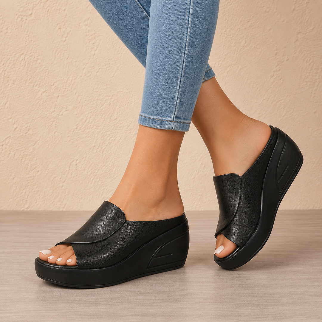Eliza | Orthopädische Slip-On Keilsandalen