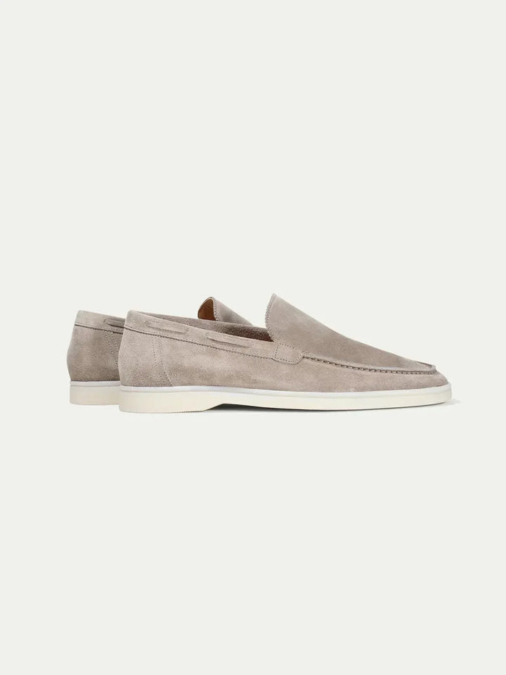 Klassischer Wildleder Loafer Hellgrau