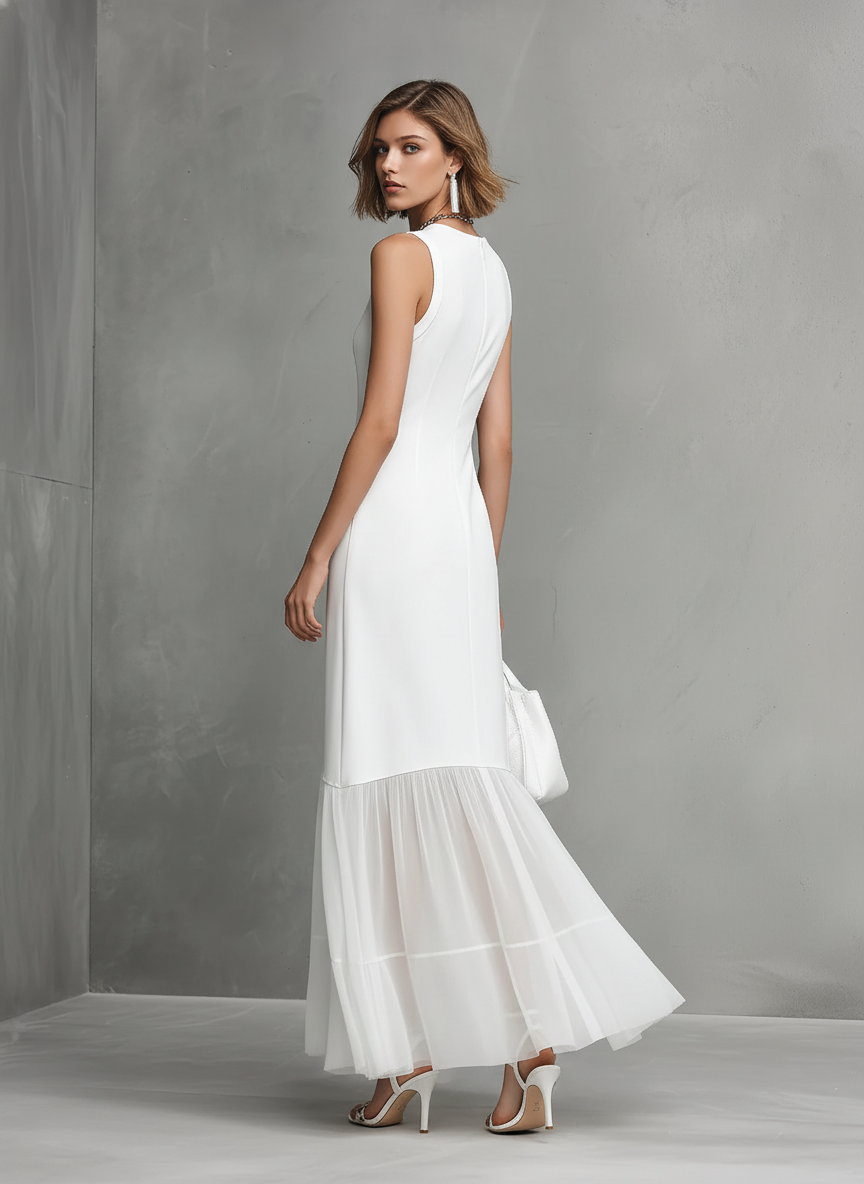 Elegantes weisses ärmelloses Kleid für Frauen aus Milchseide und Chiffon-Elementen