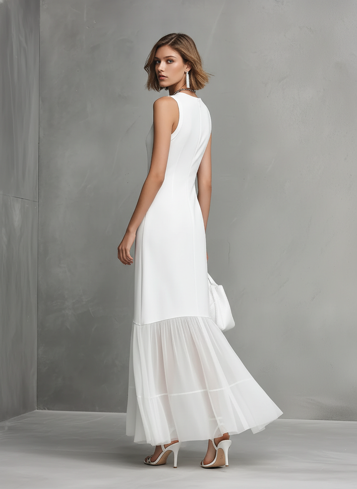 Elegantes weisses ärmelloses Kleid für Frauen aus Milchseide und Chiffon-Elementen