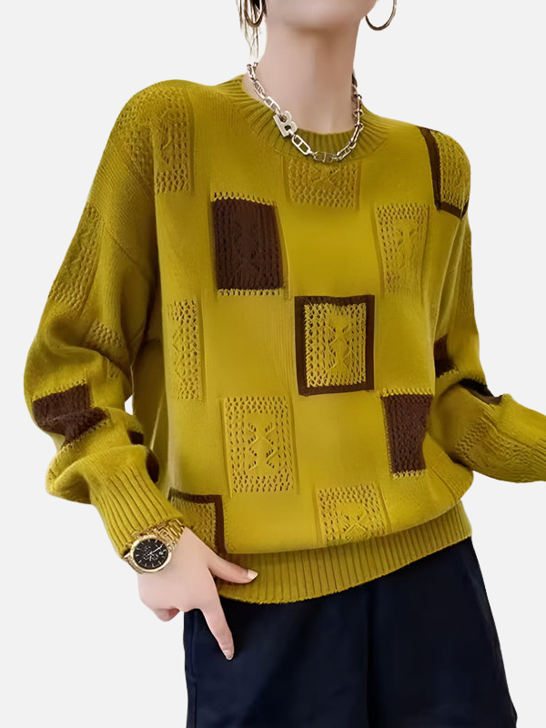 Camilla | Gemusterter Strickpullover mit Lochmuster