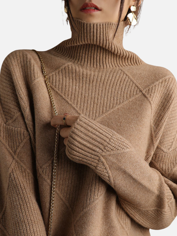 Susanne | Rollkragenpullover mit Rautenmuster