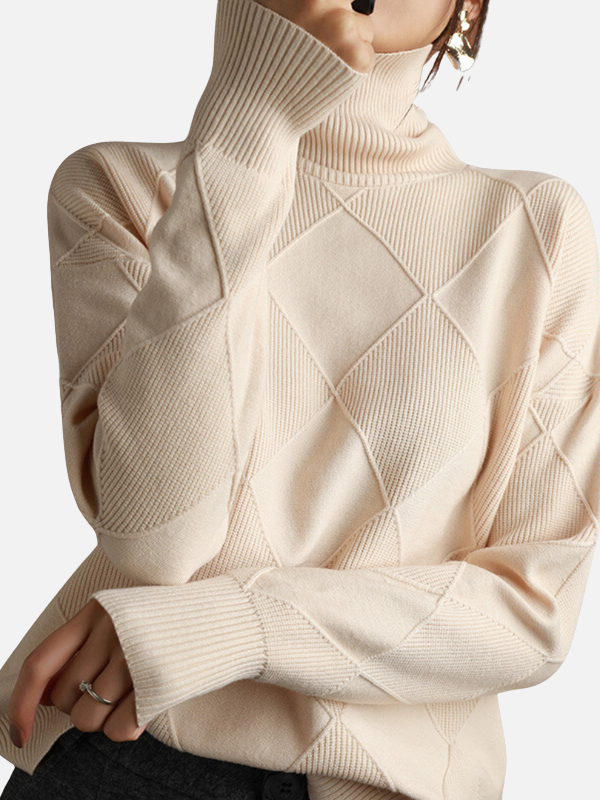 Susanne | Rollkragenpullover mit Rautenmuster