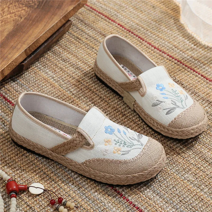 Ella | Boho Bestickte Canvas-Schuhe