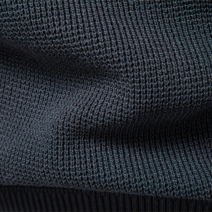 Herren Strickpullover mit Rundhalsausschnitt und Raglanärmeln | Valcor Zürich