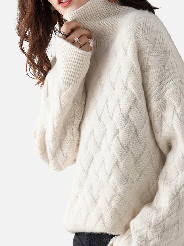 Helle | Strickpullover mit Flechtmuster und Rollkragen