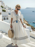 Seren | Midi-Kleid mit kurzem Ärmel und V-Ausschnitt im Wickelstil