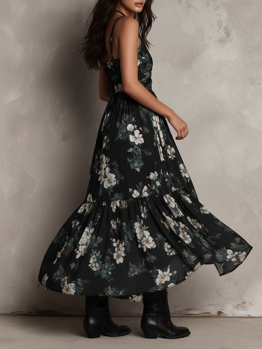 Avelinne - Schwarzes Bohemian Blumenmuster