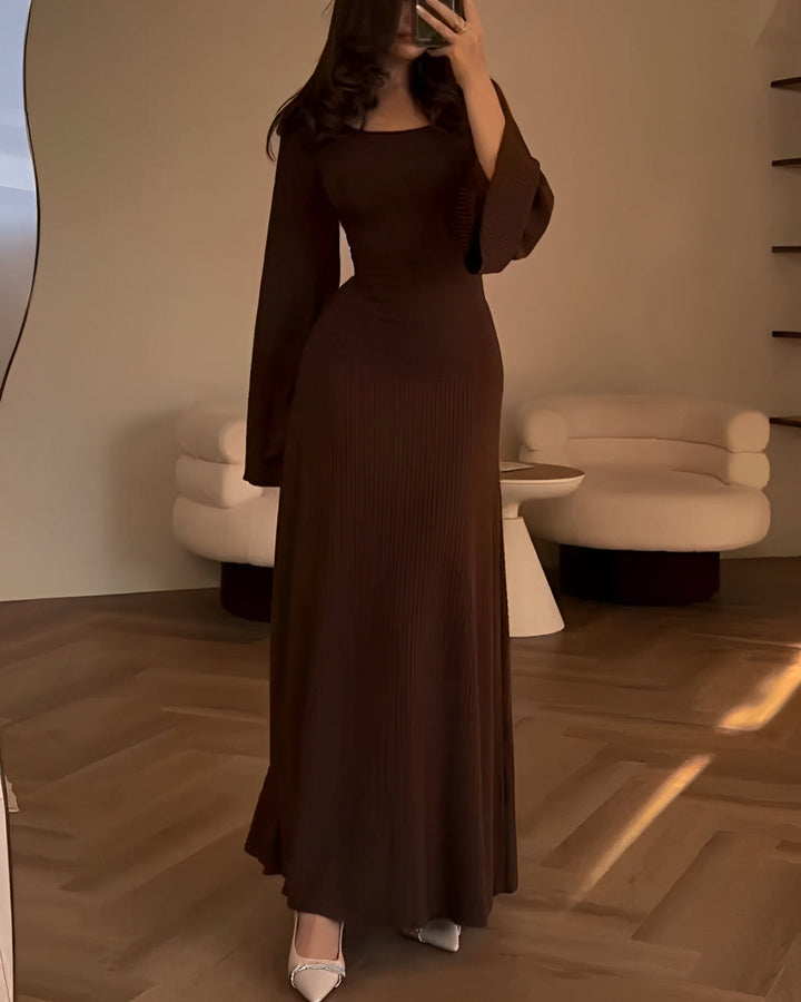 Aiah - Elegantes Strick-Maxikleid