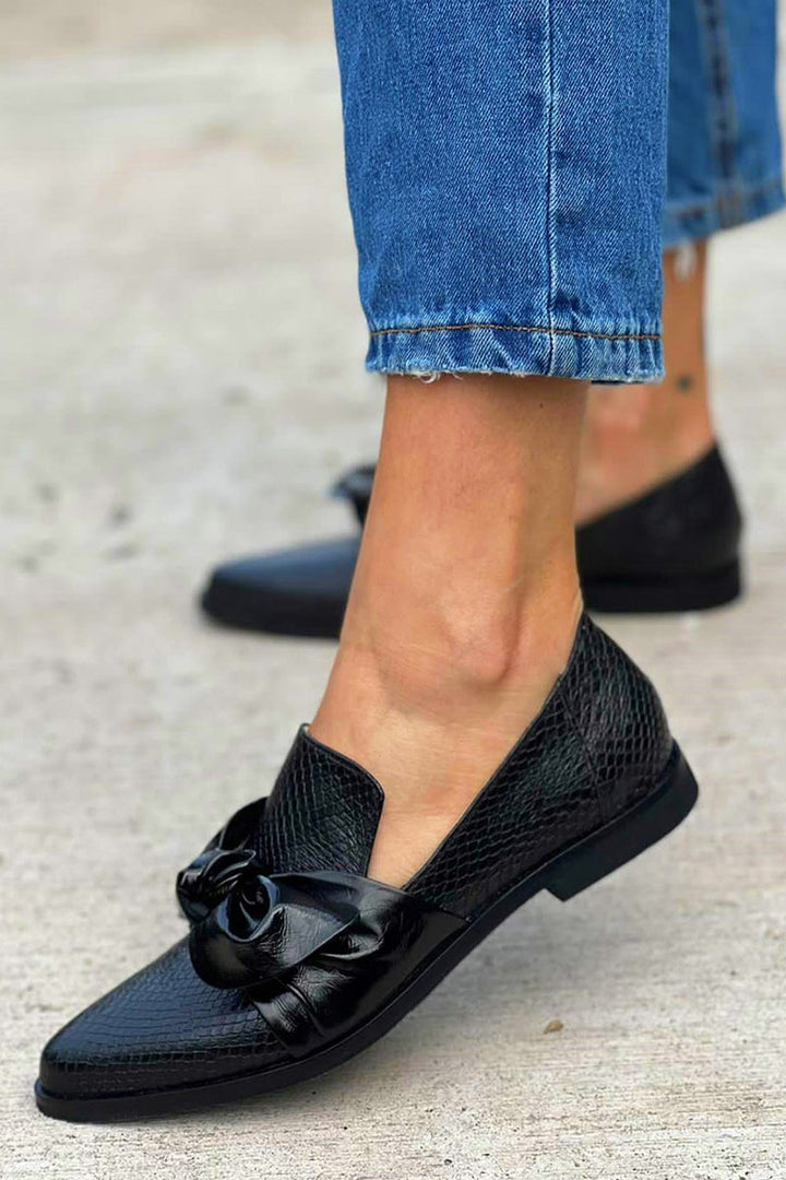 Orla™ - Schwarze Ballerinas mit Schleife