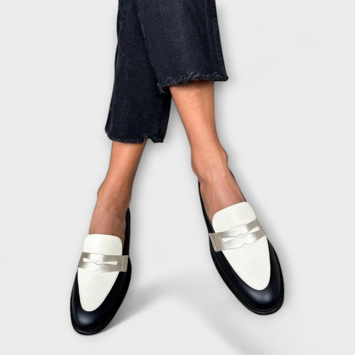 Iris - Elegante schwarze Slipper
