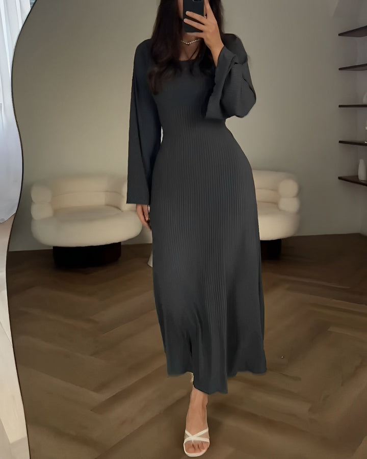 Aiah - Elegantes Strick-Maxikleid