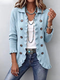Perrine | Pulloverjacke aus Rippstrick in Puderblau mit Rüschen
