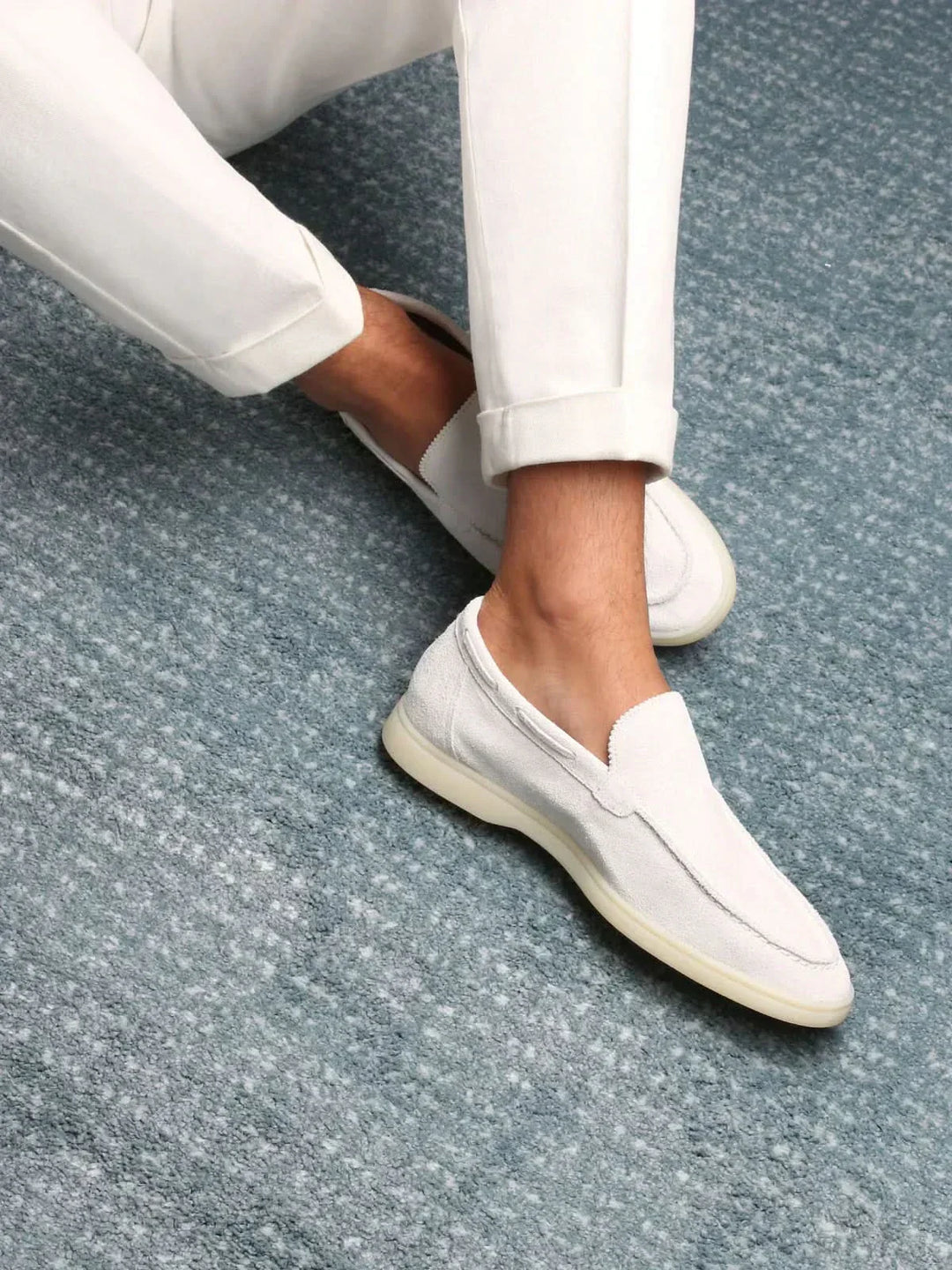 Klassischer Wildleder Loafer Perlenweiss