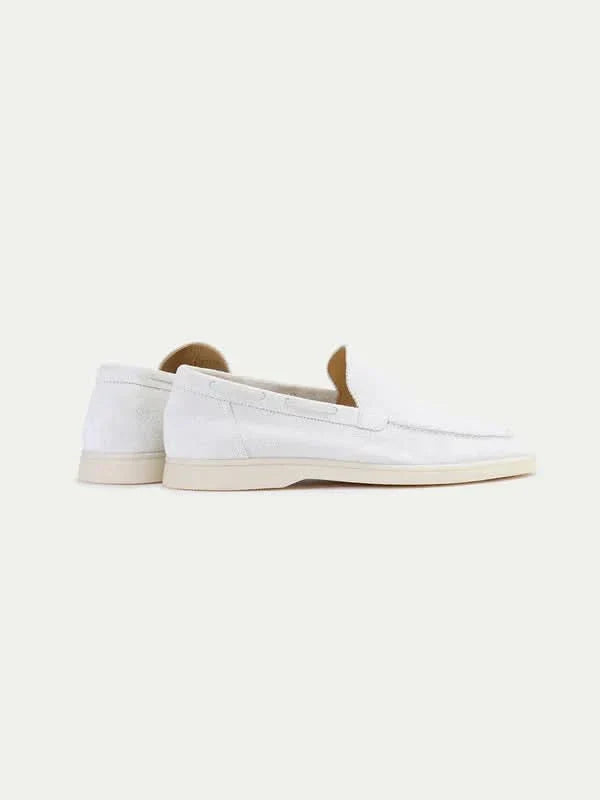Klassischer Wildleder Loafer Perlenweiss