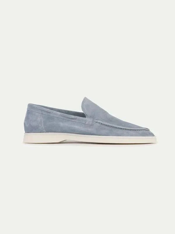 Klassischer Wildleder Loafer Babyblau