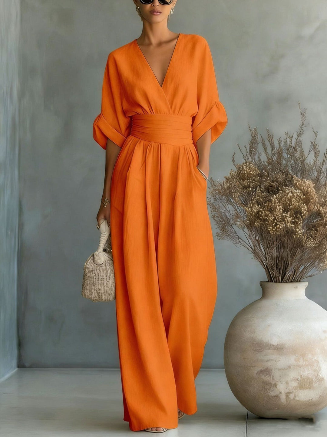 Georgina | Eleganter Jumpsuit mit tiefem V-Ausschnitt und weitem Bein